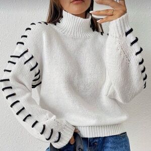 BLANKET STITCH Stylish White Sweater with Black Yarn Accents M/L